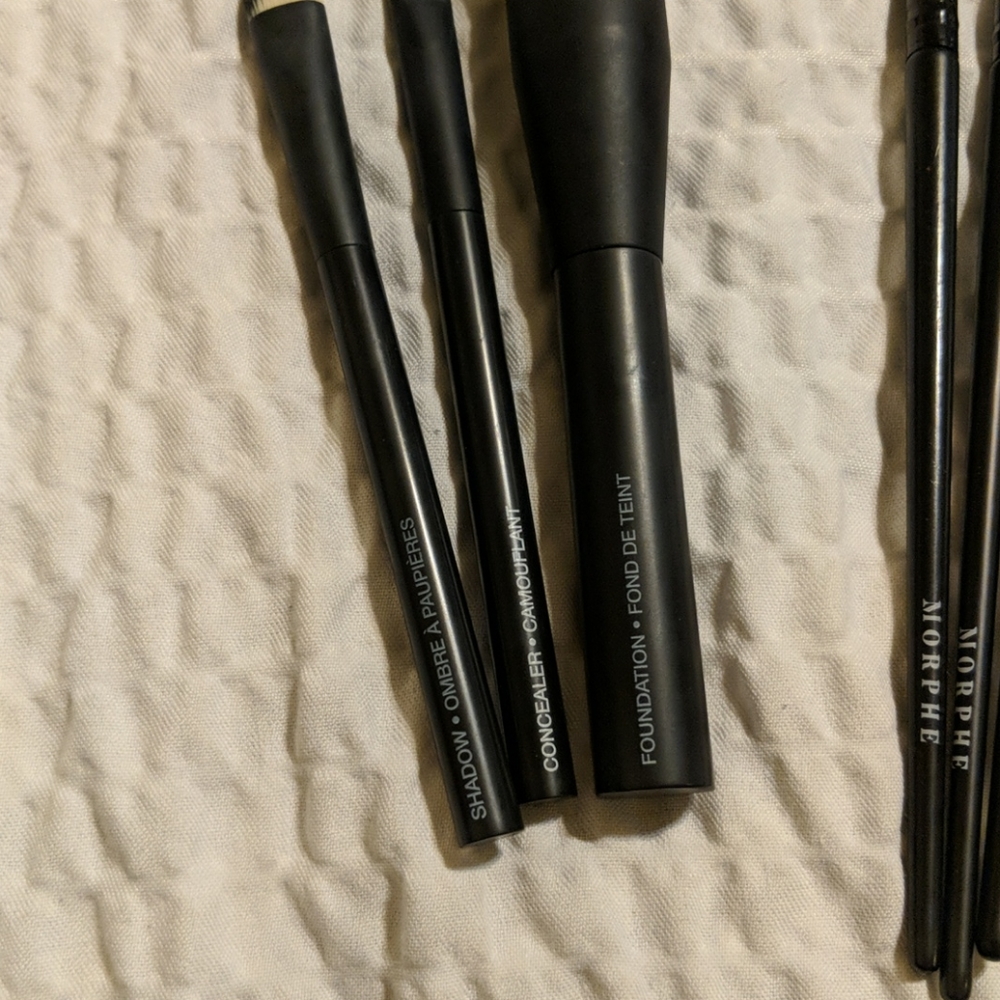 Makeup brush bundle - Picture 2 of 4